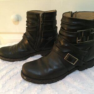Frye Women’s Veronica Strappy Black Leather Moto Boot Size US 7.5